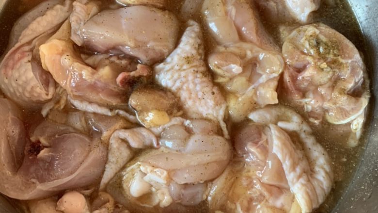 小鸡炖蘑菇粉条,洗