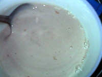 蓝莓酸奶,搅拌均匀