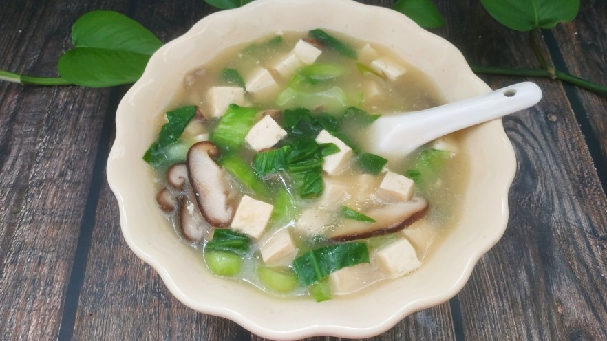 香菇豆腐汤