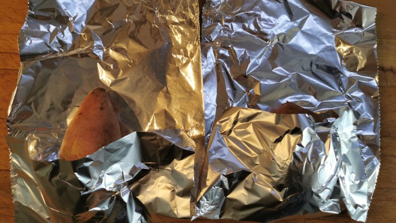 烤红薯的两种方法,接口保持朝上