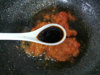 鸡蛋西红柿打卤面,加一勺蚝油