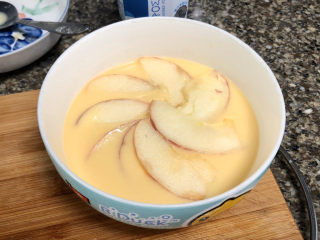 苹果布丁➕苹果酸奶布丁,小心摆在布丁蛋奶糊上
