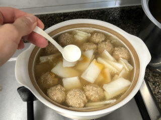 冬瓜肉丸汤➕记忆里的那碗汤,根据个人口味加少许食盐