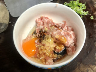 冬瓜肉丸汤➕记忆里的那碗汤,打入一个鸡蛋