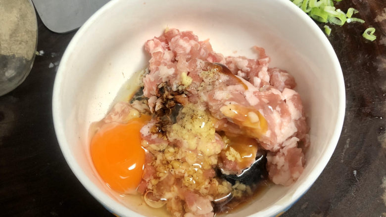 冬瓜肉丸汤➕记忆里的那碗汤,打入一个鸡蛋