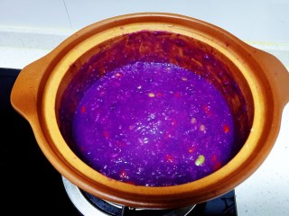 糙米、小米、紫薯粥,再煮10分钟