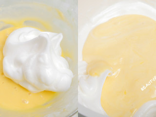 学会这几步，谁都能做出云朵般柔软的高颜值蛋糕抱抱卷！,打发好的蛋白三分之一到蛋黄糊中翻拌，然后倒入蛋白中继续翻拌均匀