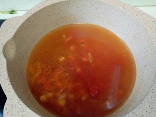 菠菜豆腐汤,加入适量清水