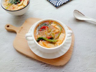 菠菜豆腐汤,成品图