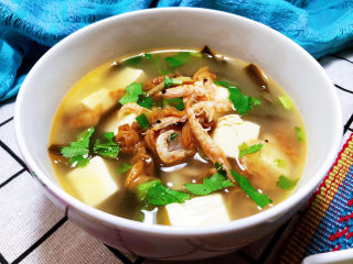 花蛤豆腐汤➕浅红淡白间深黄,成品