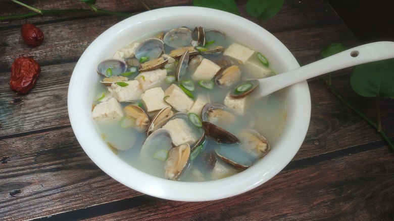 河蚌豆腐汤图片