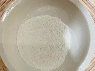 麻薯欧包(保证Q糯),准备糯米粉。