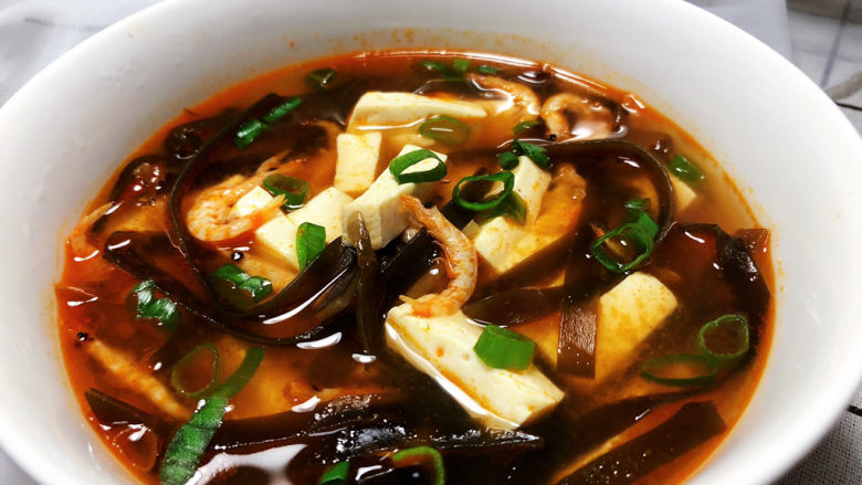 海带豆腐汤➕红白花开山雨中,成品