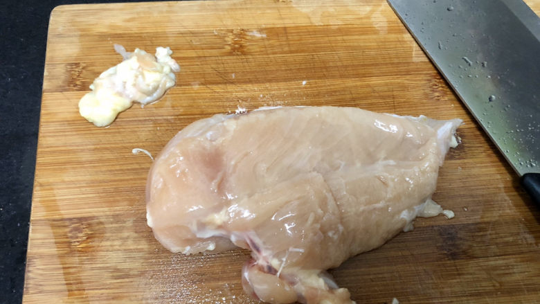 照烧鸡胸肉➕绿地团花红锦障,鸡胸剔去筋膜和肥油