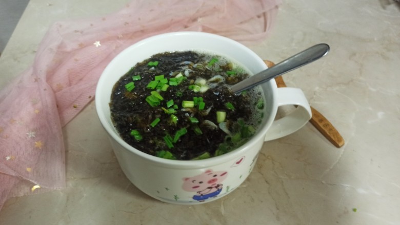 紫菜虾皮汤,成品