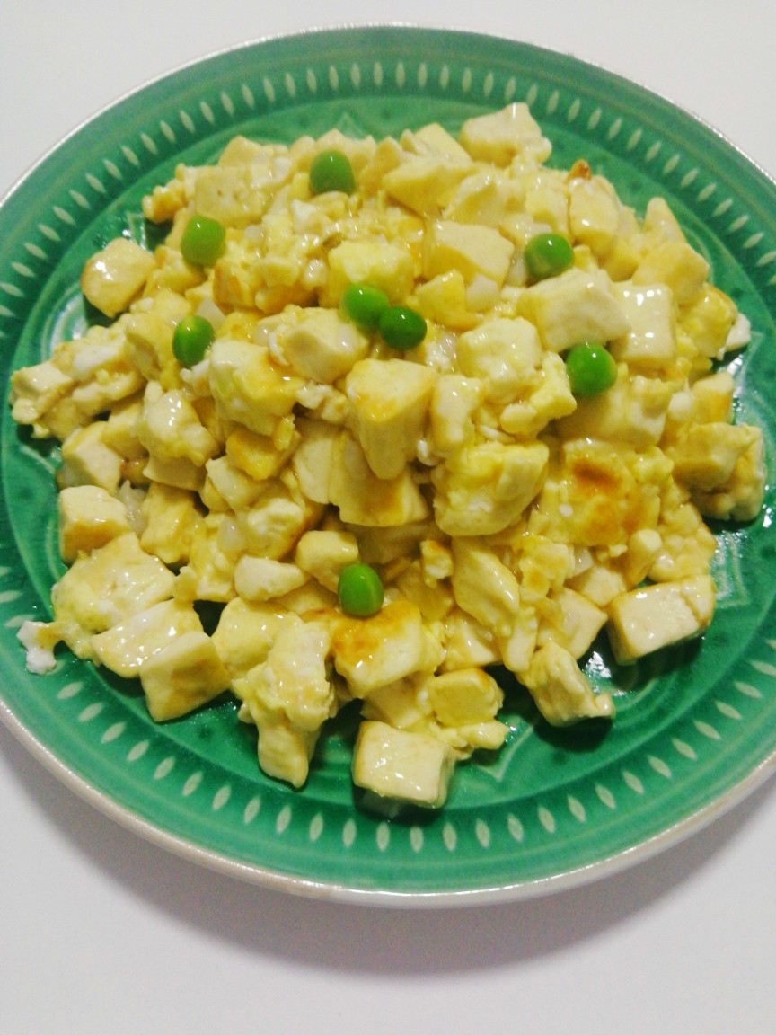 豆腐炒鸡蛋——鸡刨豆腐