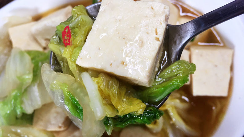白菜炖豆腐,超好吃，原汁原味