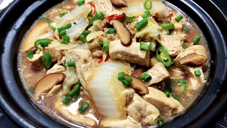 白菜炖豆腐➕香菇肉末白菜炖豆腐,成品