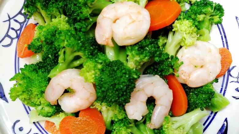 减脂系~凉拌虾仁西兰花胡萝卜,蔬菜蛋白质最佳搭配的低热量代餐菜式。