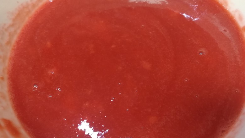 野樱桃酱,浓浓的果汁。