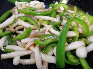 白玉菇炒肉