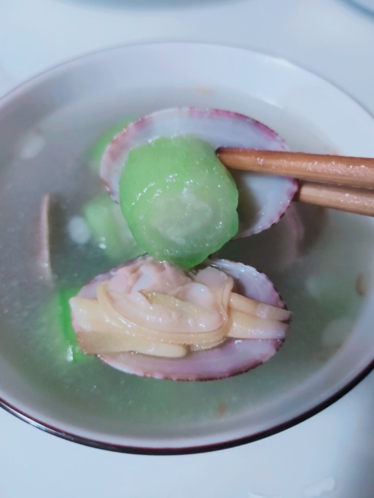 丝瓜花蛤汤
