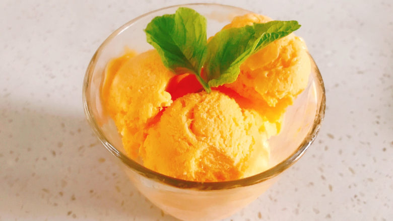 芒果冰淇淋,成品图！