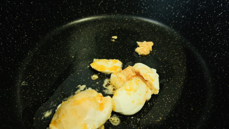 蛋黄焗苦瓜,加咸鸭蛋黄