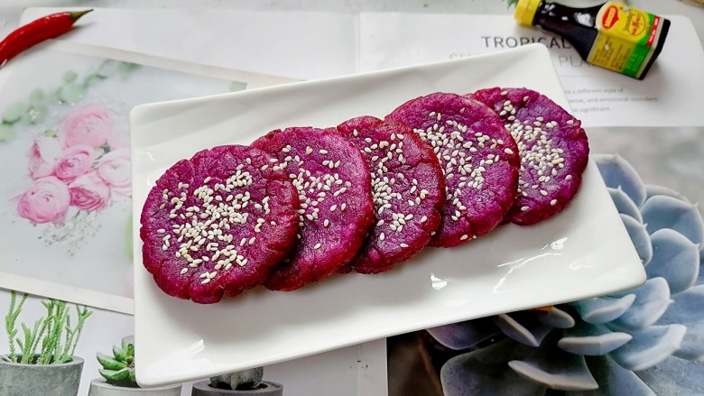 紫薯芝麻饼