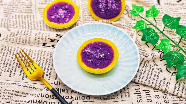 紫薯挞,流心的蛋挞真的是蛋挞界里的爱马仕。好吃的不得了。强烈推荐。