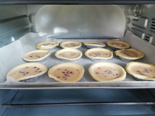 紫薯挞,放入烤箱