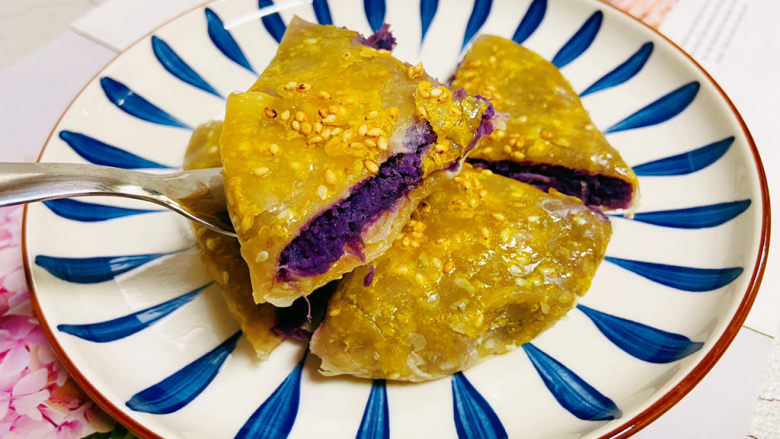 紫薯芝麻饼,美味呀😋