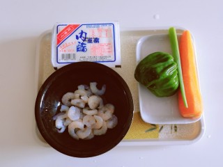 虾仁豆腐羹,食材准备