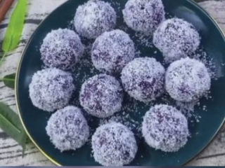 紫薯椰蓉球,因为紫薯挺甜，所以没加糖，喜欢更甜的小伙伴可以适量加点糖