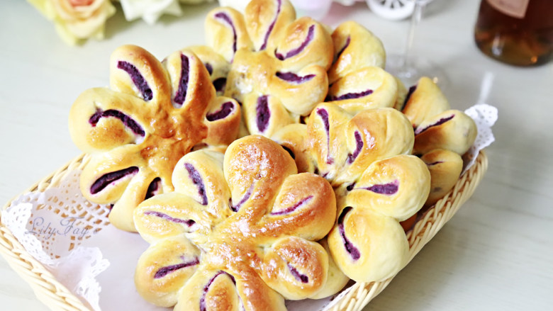 南瓜紫薯包,成品4