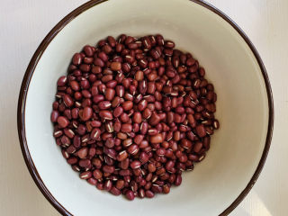 红豆薏米糊,准备红豆