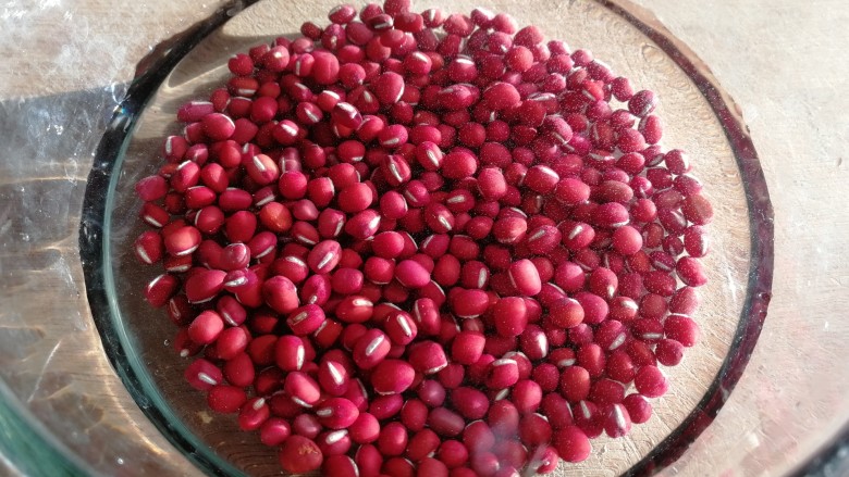 红豆薏米糊,清水洗净，
