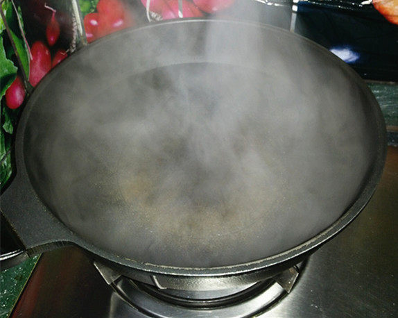 自制泡菜,烧一锅沸水