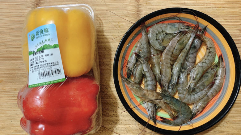 红烧虾,食材如图，所示示意。