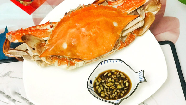 清蒸螃蟹,寒气太重的大螃蟹，一次不易吃多，正所谓美味不可多食