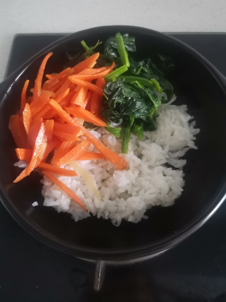 石锅素拌饭,在家胡萝卜
