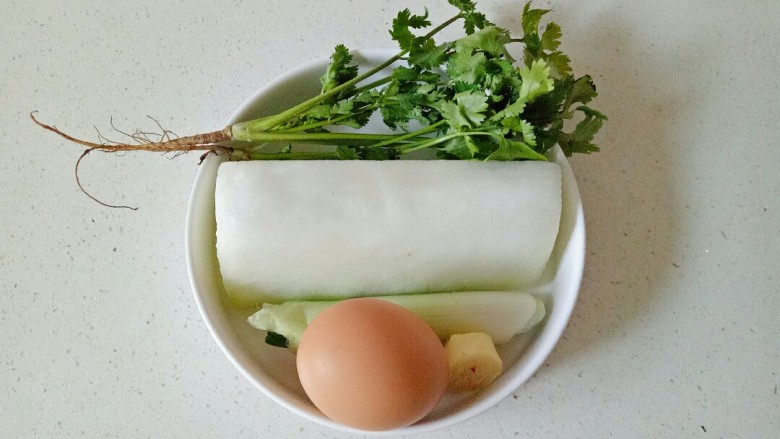 冬瓜鸡蛋汤,准备好需要的食材