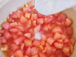 番茄水豆腐,加小半勺盐。
