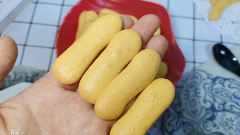 奶香南瓜手指饼干,又肥又短的手指