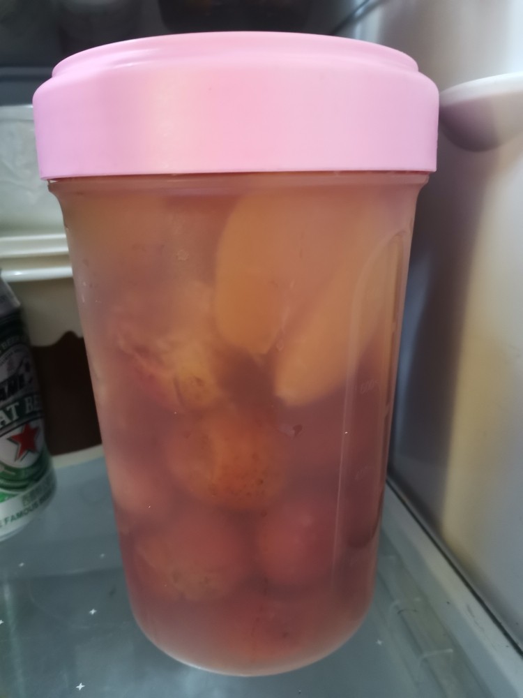 黄桃山楂罐头,装入密封罐子冰箱冷藏保存