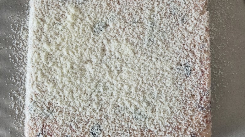 麦片雪花酥,表面跟底部筛入奶粉