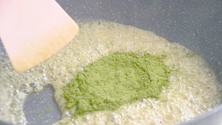 多味爆米花,抹茶味的就是把可可粉替换成抹茶粉