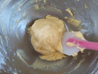粗粮玉米面饼干（消耗玉米面）,继续搅拌均匀至无干粉颗粒