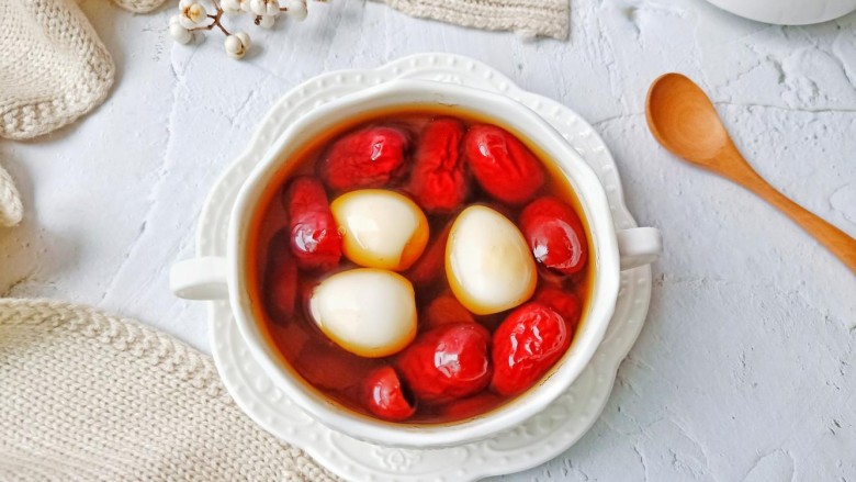 桂圆鸡蛋汤,暖心又暖胃。