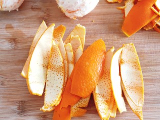 糖渍橙皮,处理好的橙皮